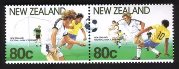 New Zealand Football Assoc. Centenary - Complete Soccer Se-tenant Pair Set of 2